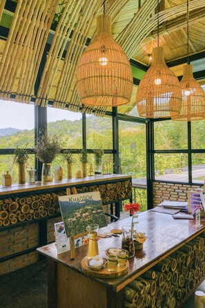 Reception - Khaosok Boutique Camps (Phanom)