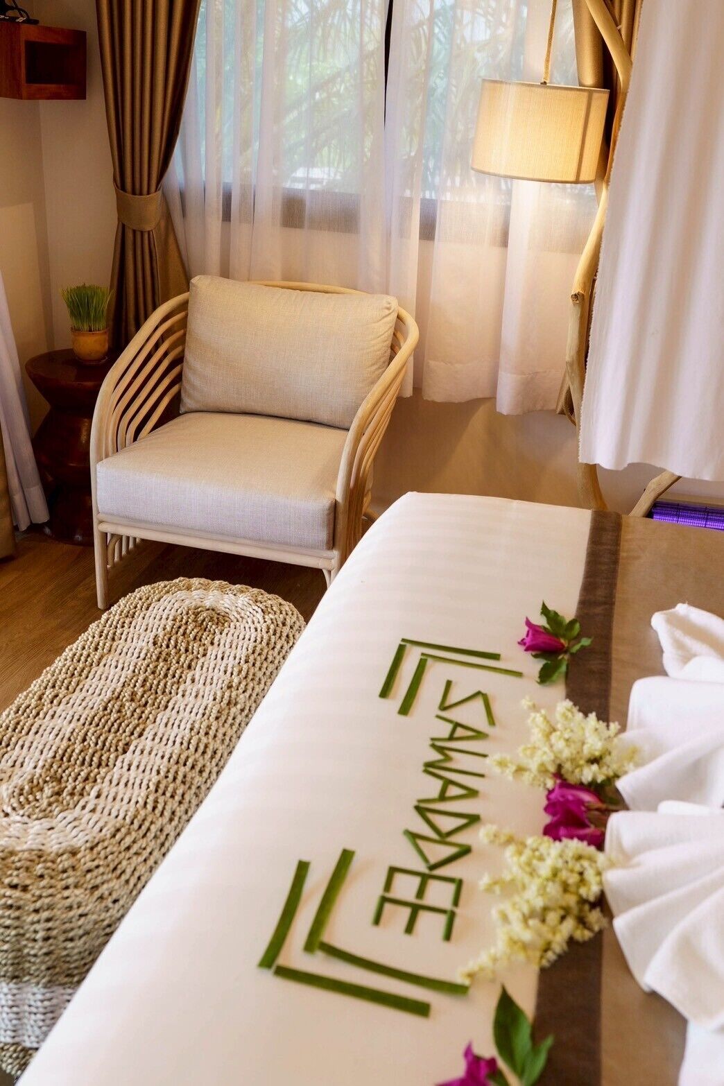 Romantic Signature Private View | Desk, blackout drapes, free WiFi, bed sheets