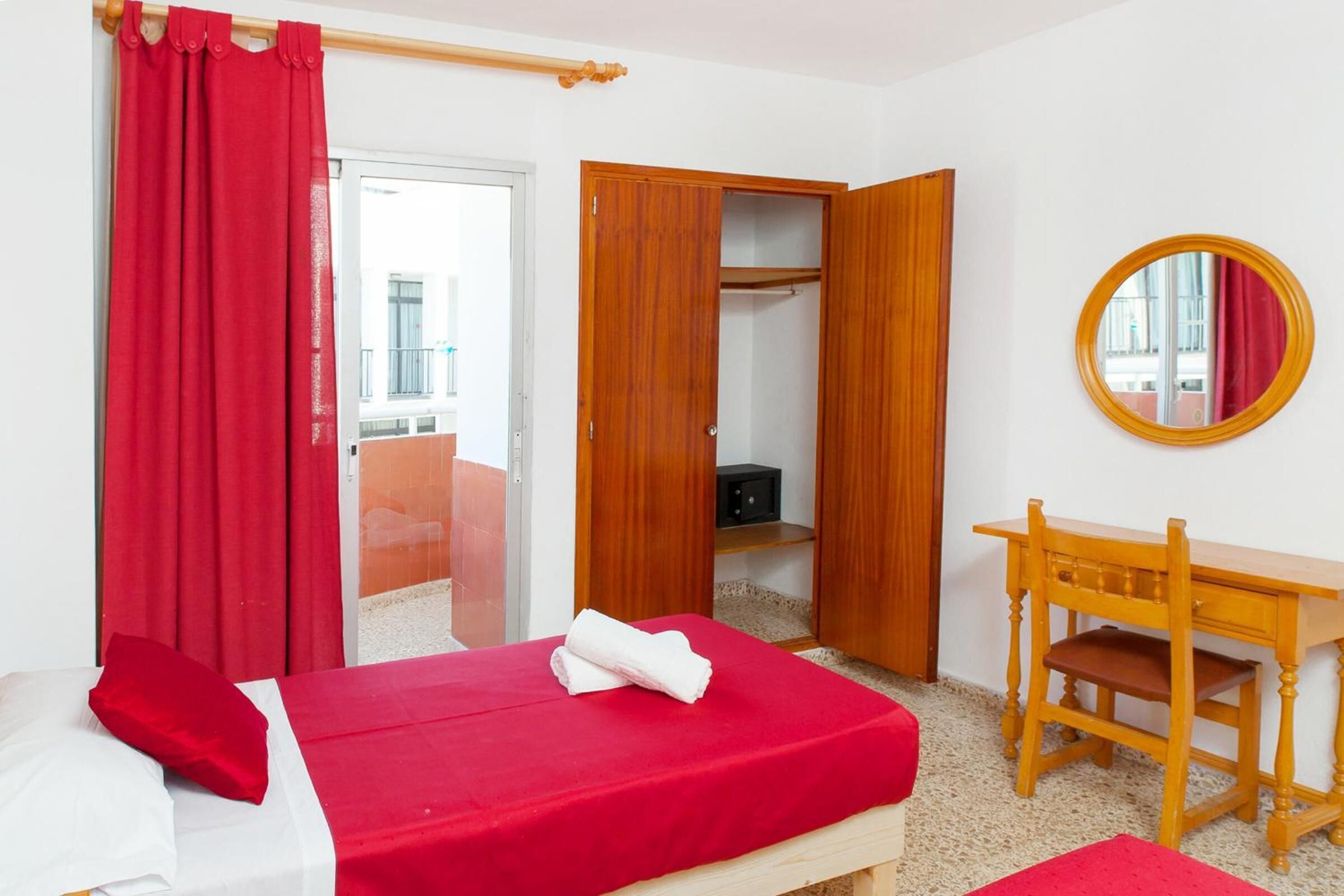 Photo - Apartamentos Puet