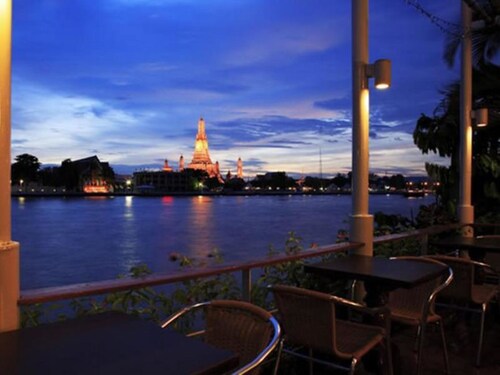 Aurum The River Place