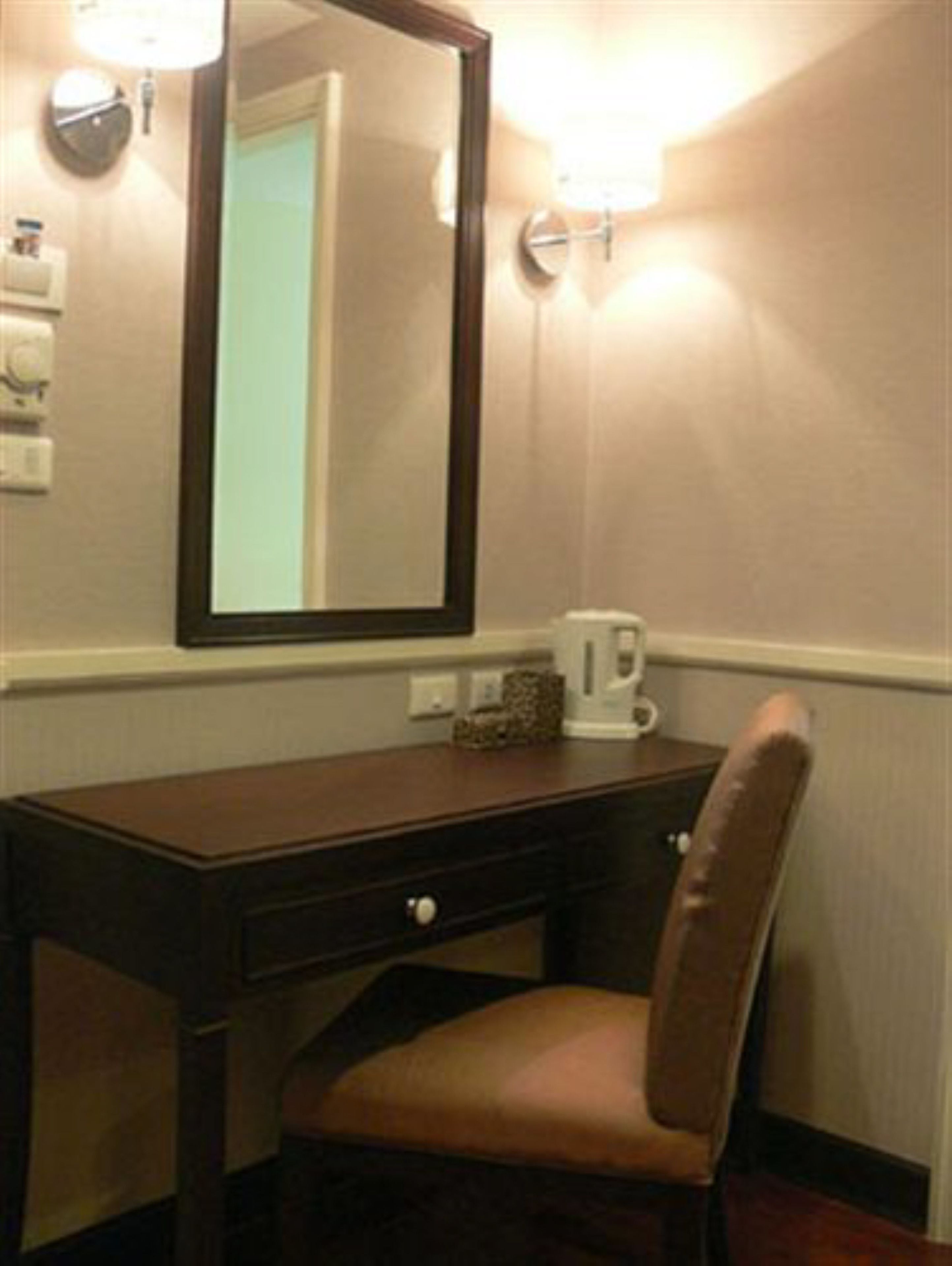 room, city view | view from room