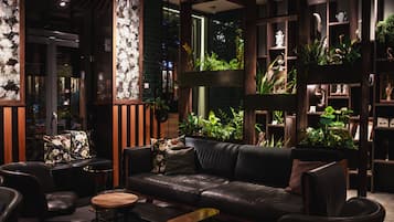 Lobby pihenő