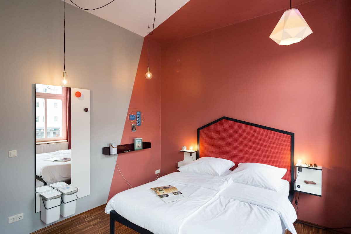 Comfort Double Room, Private Bathroom | 1 bedroom, in-room safe, blackout curtains, soundproofing