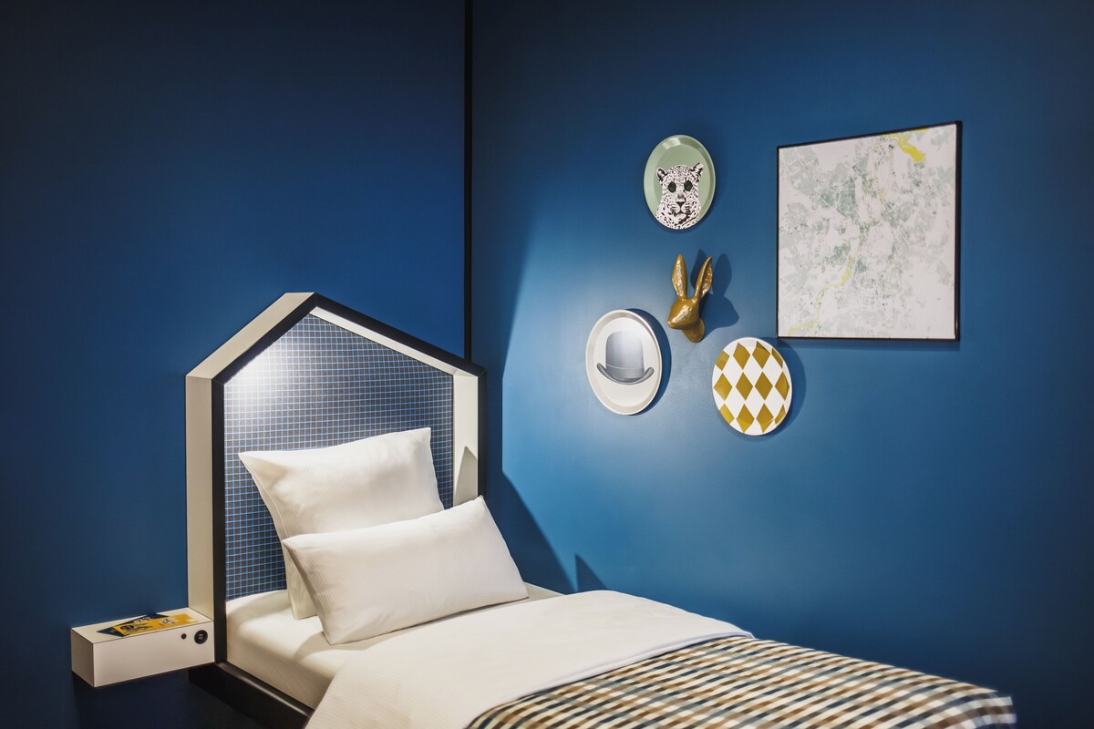 Comfort Single Room, Private Bathroom