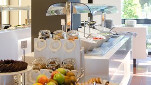 Bao gồm bữa sáng kiểu Anh hàng ngày 