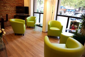 Zona de estar del vestíbulo