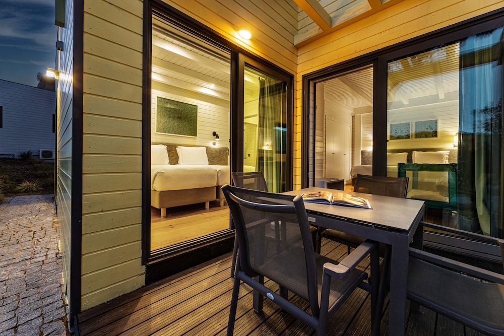 The Magnolia Hotel by null
