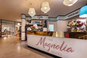Reception - The Magnolia Hotel (Loulé)
