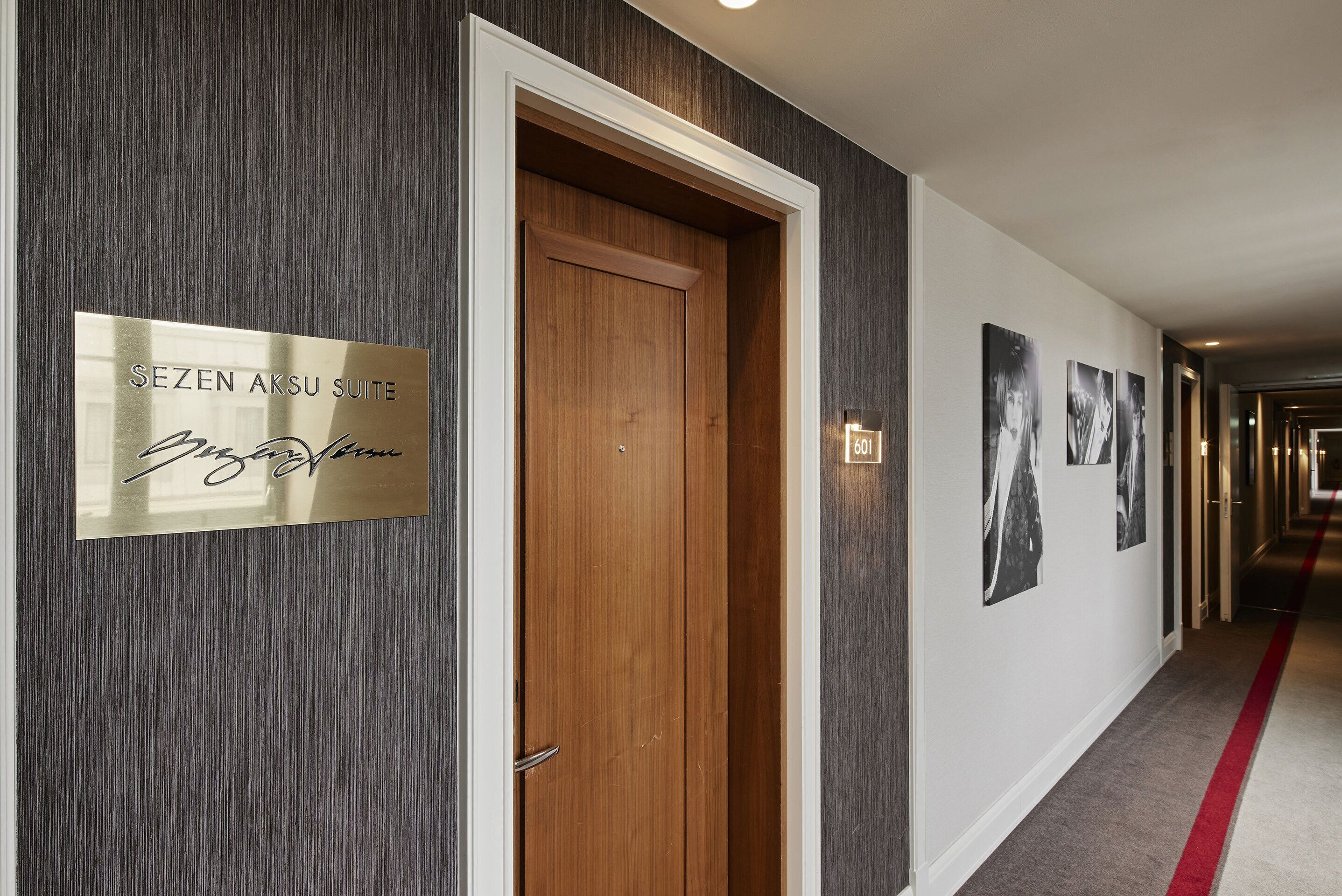 sezen aksu suite | 1 bedroom, premium bedding, minibar, in-room safe