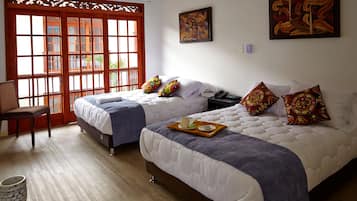 Ropa de cama de alta calidad y minibar