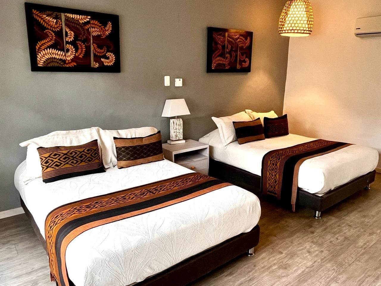 Biancheria da letto di alta qualità, minibar, una cassaforte in camera