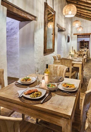 Restaurant - Lombok Hotel Spa (Guaduas)
