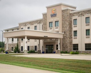 Exterior - Comfort Inn & Suites Caldwell (Caldwell)
