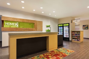 Reception - Home2 Suites by Hilton Midland (Midland)