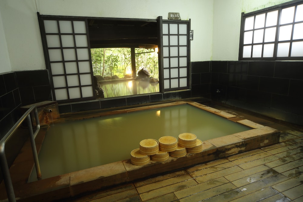 Ryokan Wakaba by null