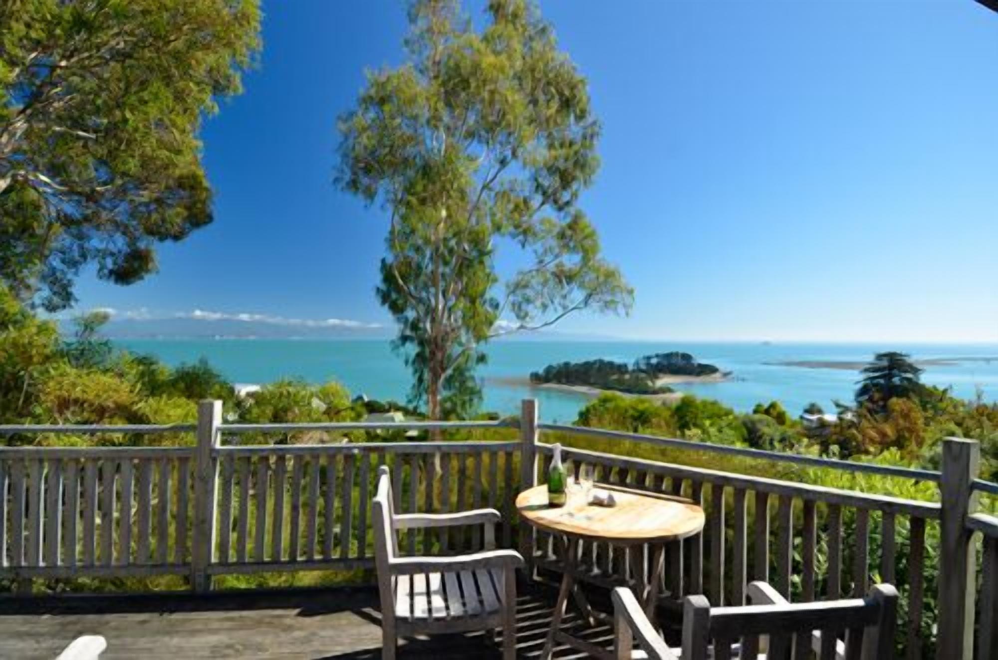 Captain's Quarters | Terrace/patio