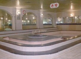 실내 스파 욕조