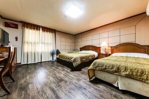 Habitación Deluxe con 2 camas individuales, 1 habitación | Wifi gratis