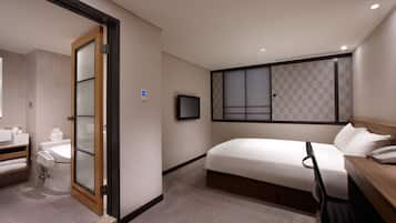 Habitación doble estándar, sin ventanas | 1 habitación, edredón, caja de seguridad en la habitación y escritorio