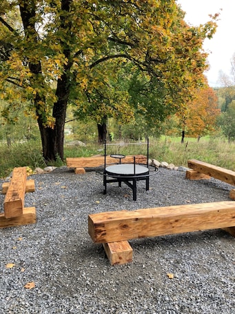 Área de parrillas y picnic