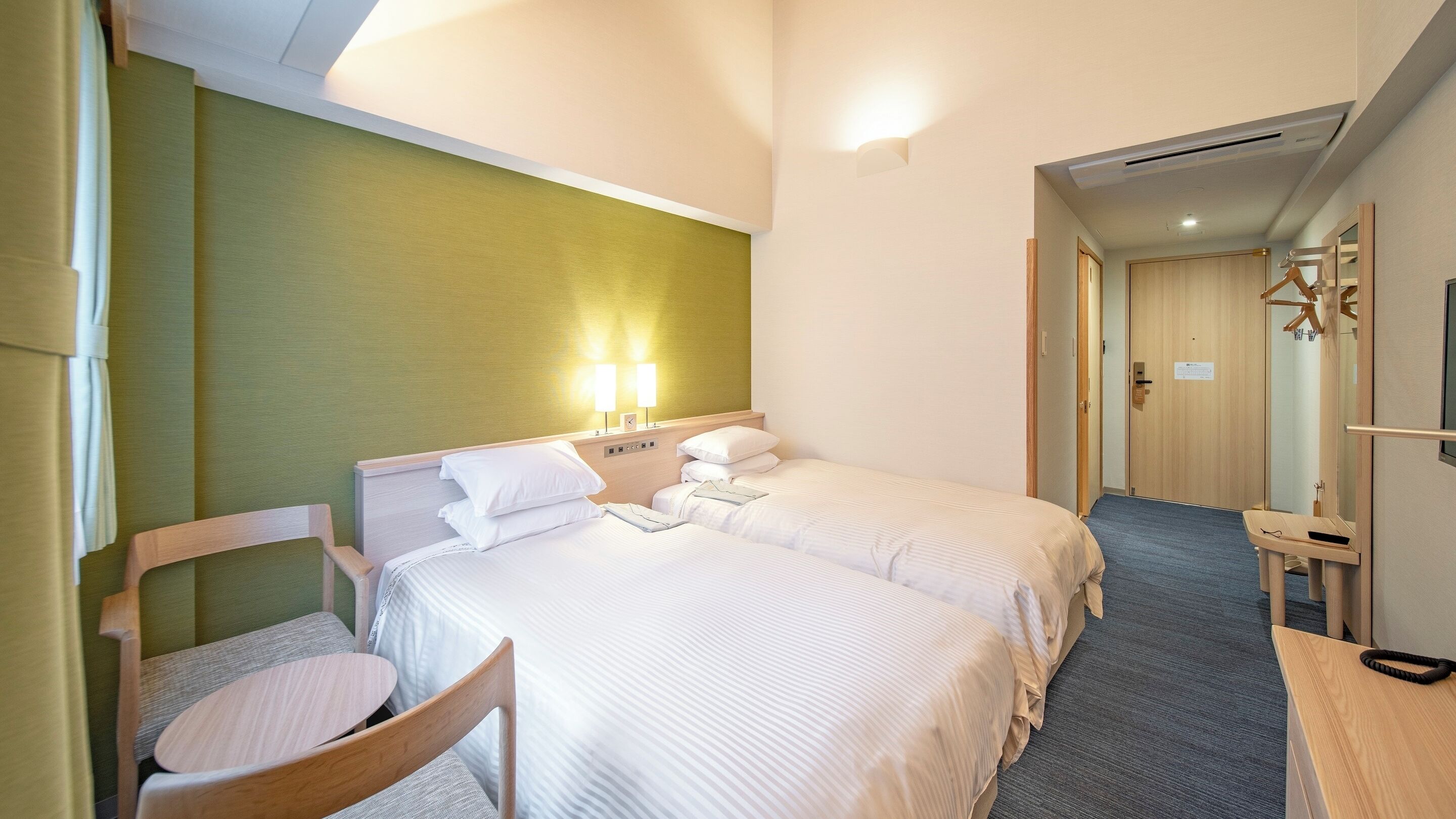 [Non Smoking] Moderate Twin Room (23 sqm)
