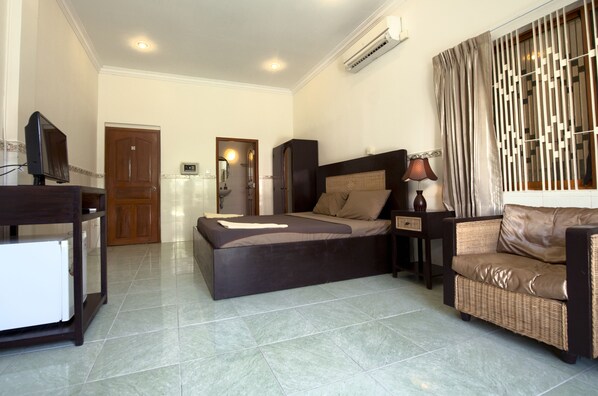 Large Balcony Room (Double, Sleeps 2)