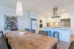 Three Bedroom Apartment | Private kitchen