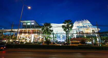 Hua Hin White Villa