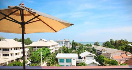 Hua Hin White Villa