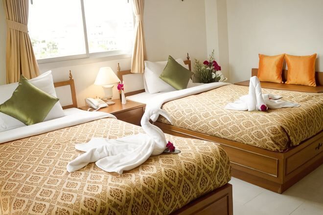 1 bedroom, in-room safe, desk, free WiFi