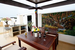 Premier Villa, 3 Bedrooms, Non Smoking, Kitchen | Terrace/patio - Talay Tara Resort (Sam Roi Yot)