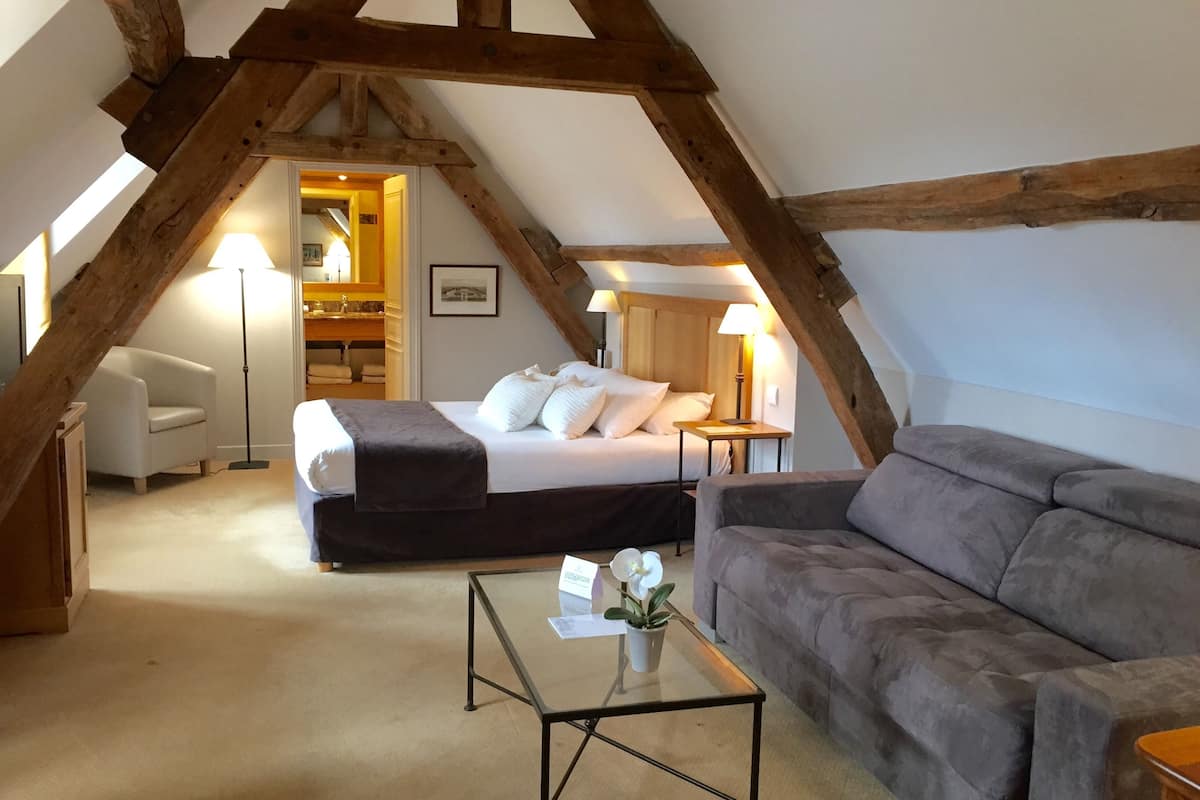 1 bedroom, minibar, in-room safe, individually decorated