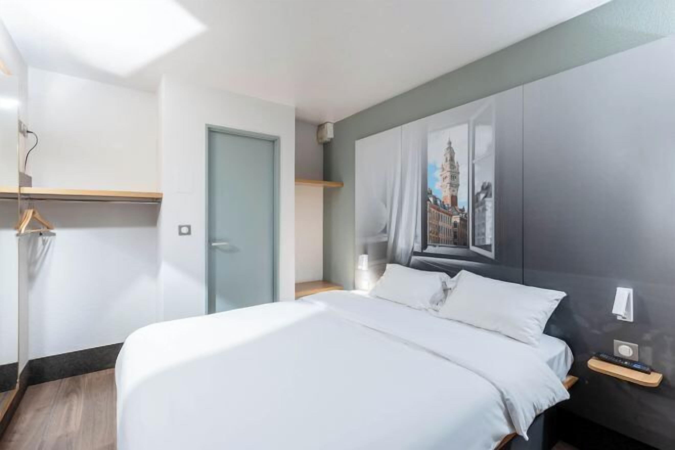 Premium bedding, down comforters, desk, soundproofing