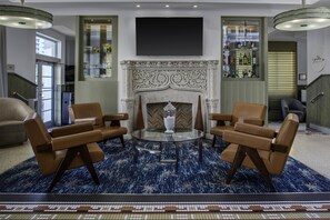 Lobby - Hilton Garden Inn Miami South Beach (Miami Beach)