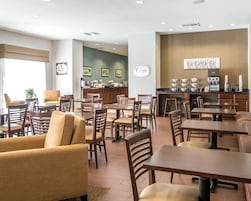 Desayuno buffet incluido todos los días