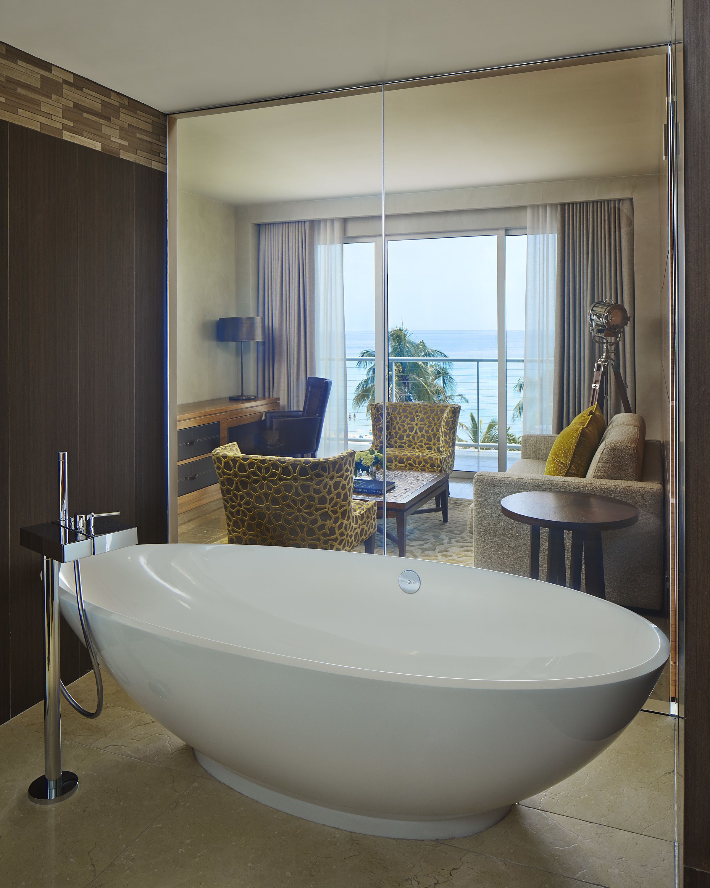 deep-soaking bathtub