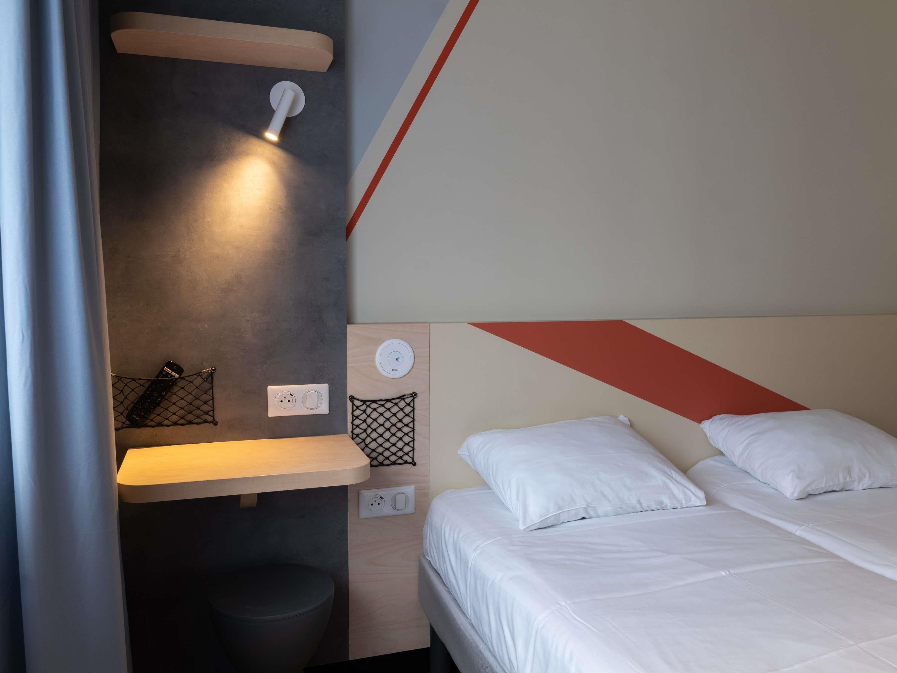 Room, 2 Twin Beds, Non Smoking, Ground Floor | Desk, laptop workspace, blackout drapes, soundproofing