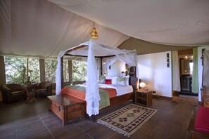In-room safe, desk, iron/ironing board, bed sheets - Loyk Mara Camp (Maasai Mara)