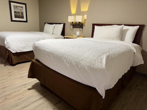 Wapiti Self-Service Lodge