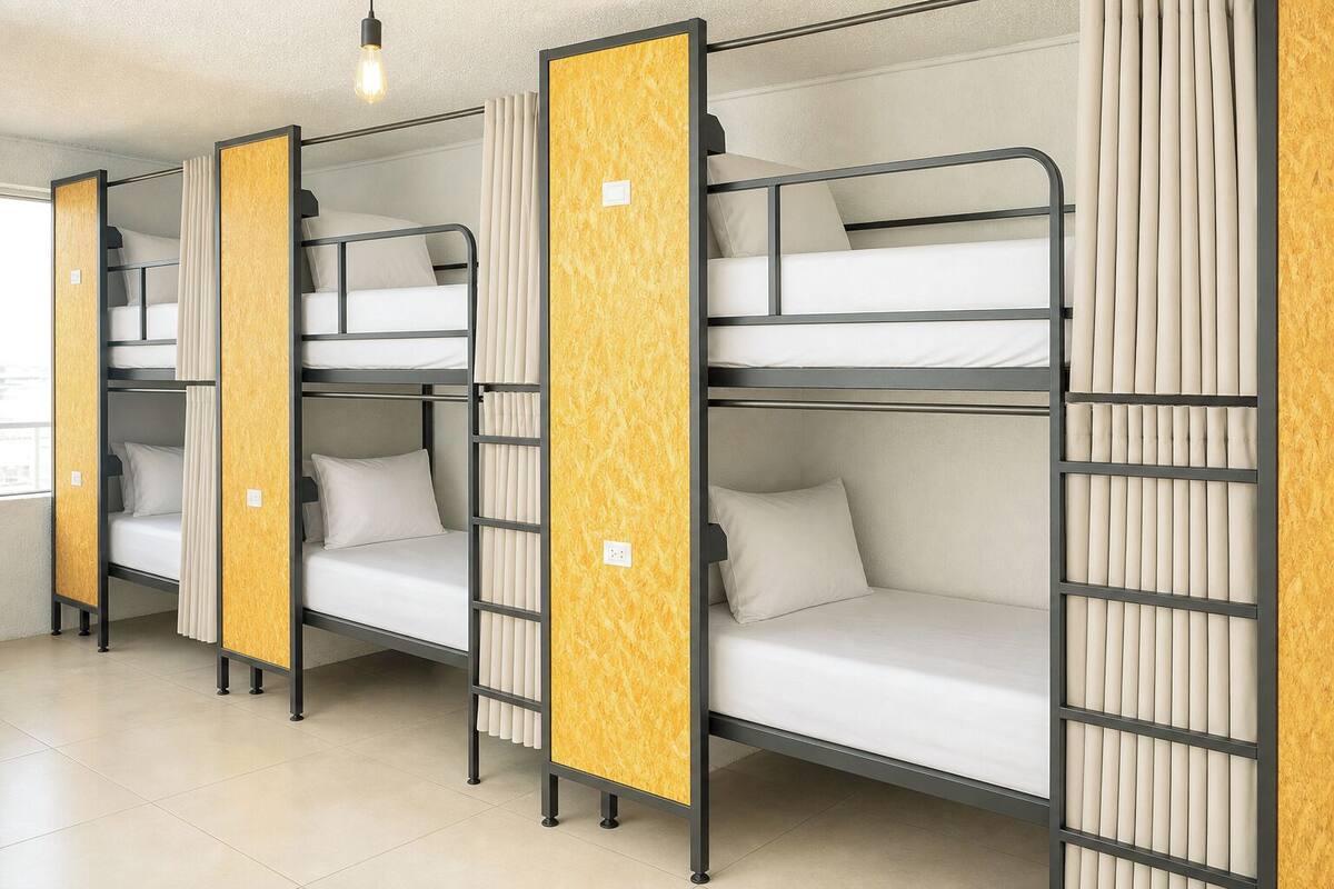Mixed dorm | 免费 WiFi、床单