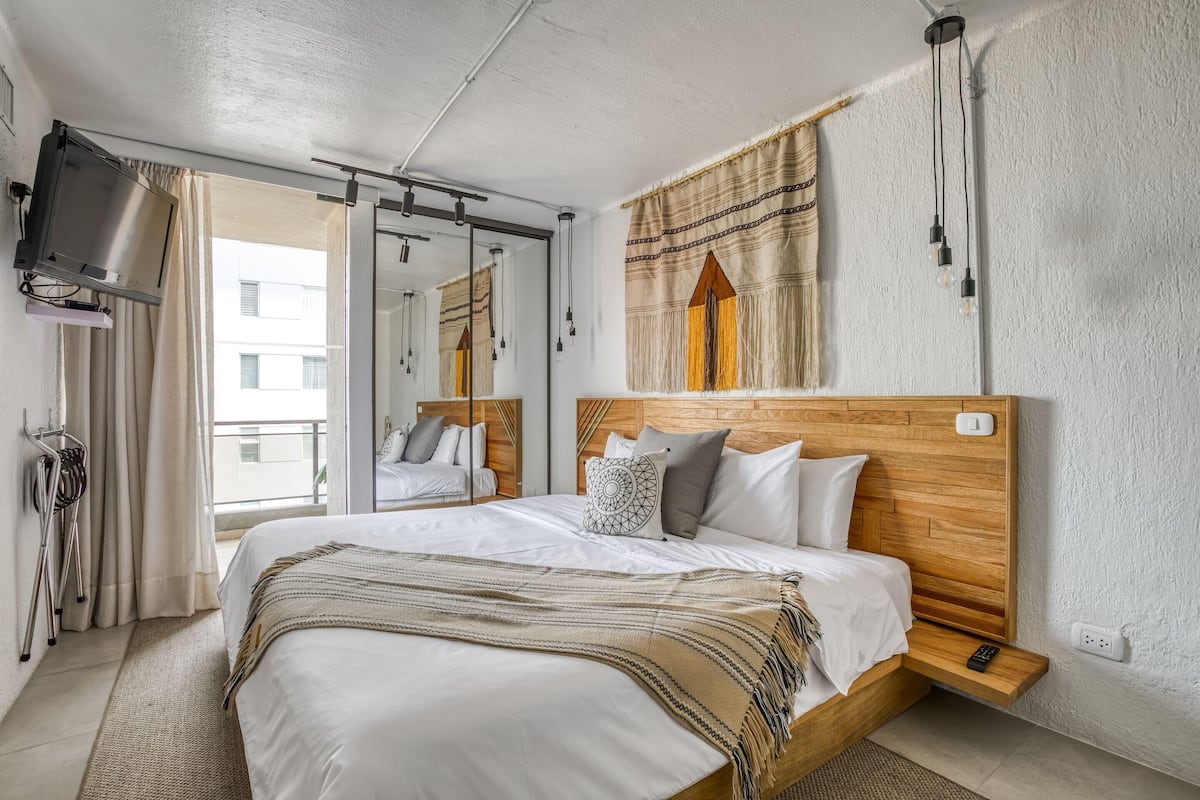 2 bedrooms, free WiFi, bed sheets