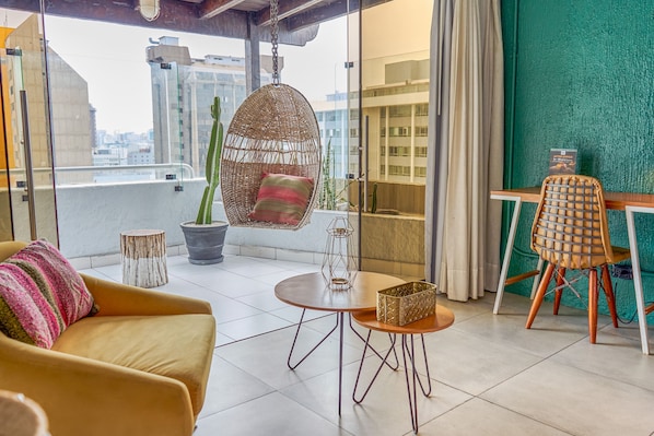 Suite Matrimonial | Wi-Fi gratuit, draps fournis
