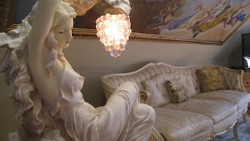 Suite, 1 King Bed | Egyptian cotton sheets, premium bedding, down duvets, Tempur-Pedic beds