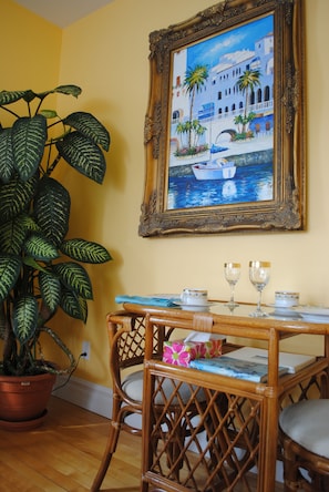 Breakfast area
