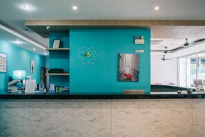Reception - iCheck inn Central Patong (Patong)