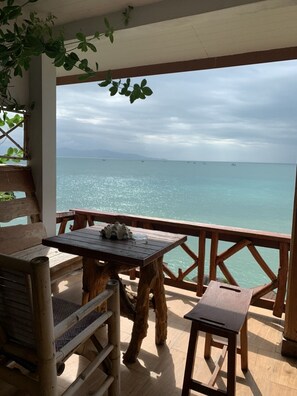 Comfort Room | Terrace/patio