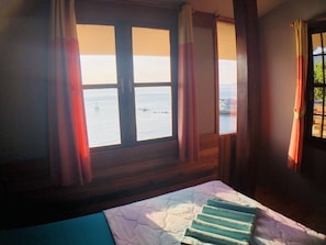Free WiFi, bed sheets - Suncliff Resort (Ko Pha-ngan)