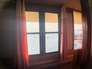 Free WiFi, bed sheets - Suncliff Resort (Ko Pha-ngan)