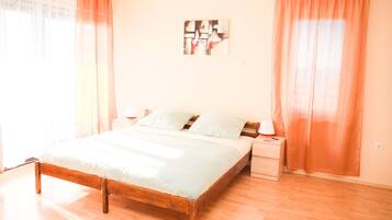 Phòng đôi, ban công, quang cảnh biển | Trang trí khác biệt, trang bị nội thất với thiết kế riêng biệt