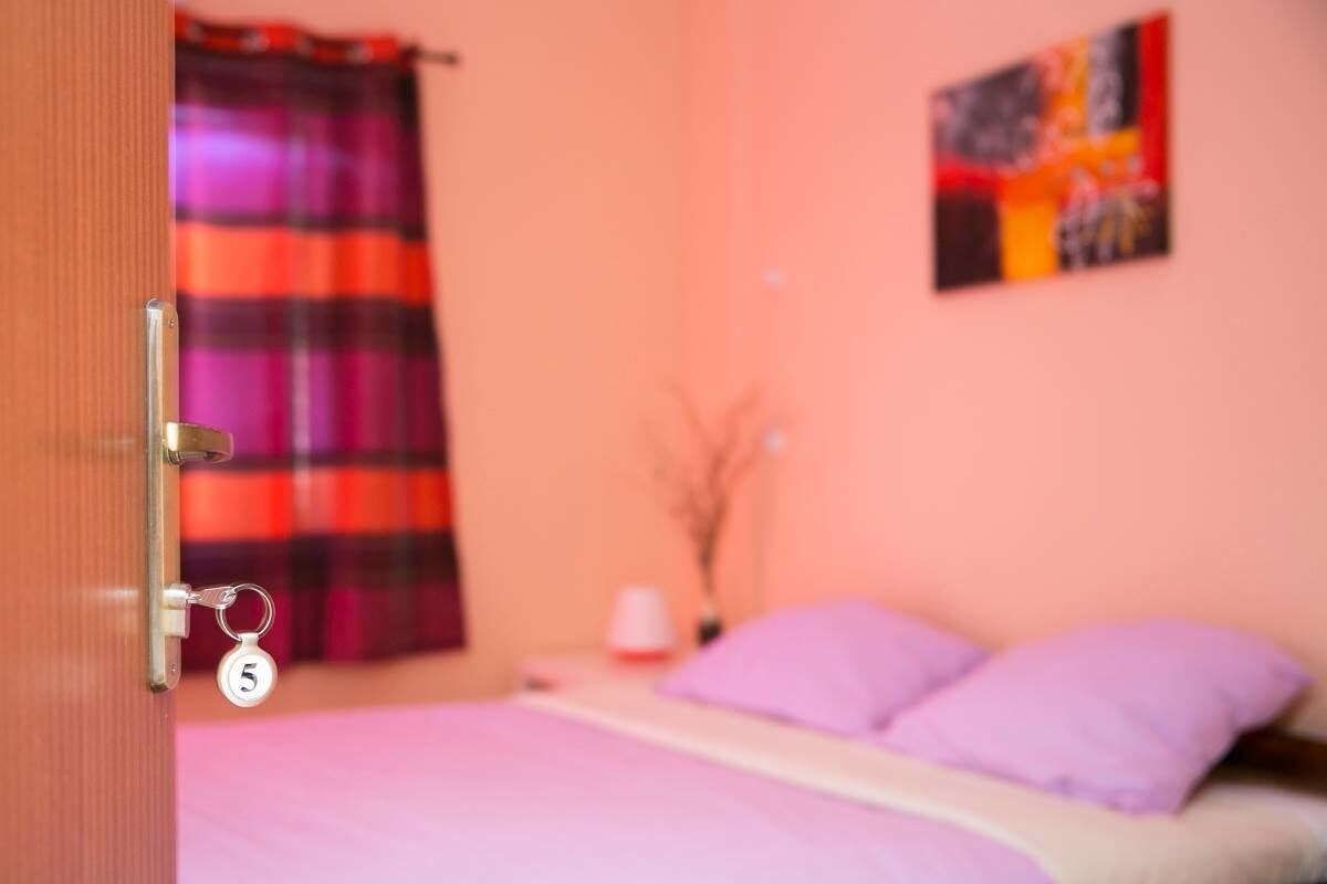 Décoration personnalisée, ameublement personnalisé, Wi-Fi gratuit